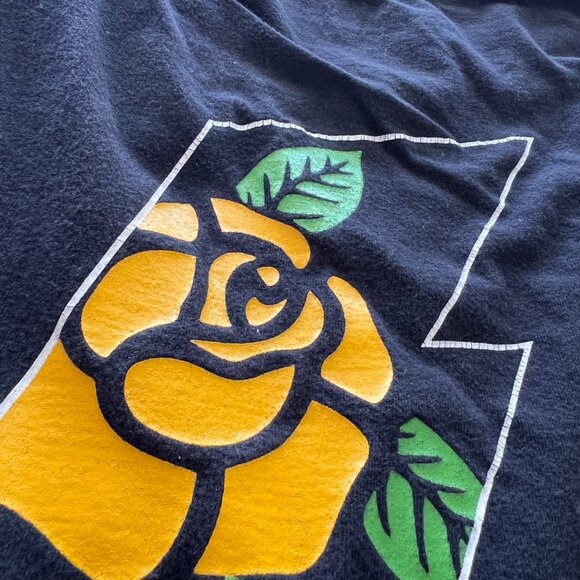 Womens Medium Hope for Harlow Black Shirt with Yellow Roses and Lightning Bolt - Picture 6 of 6